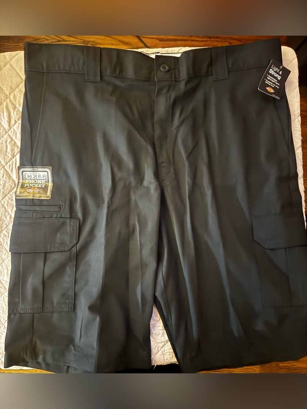 Dickies Black Men's Cargo Shorts with Phone Pocket